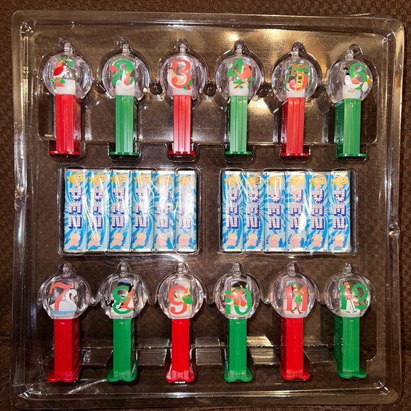 12 days of Christmas pez dispensers - Picture 1 of 5